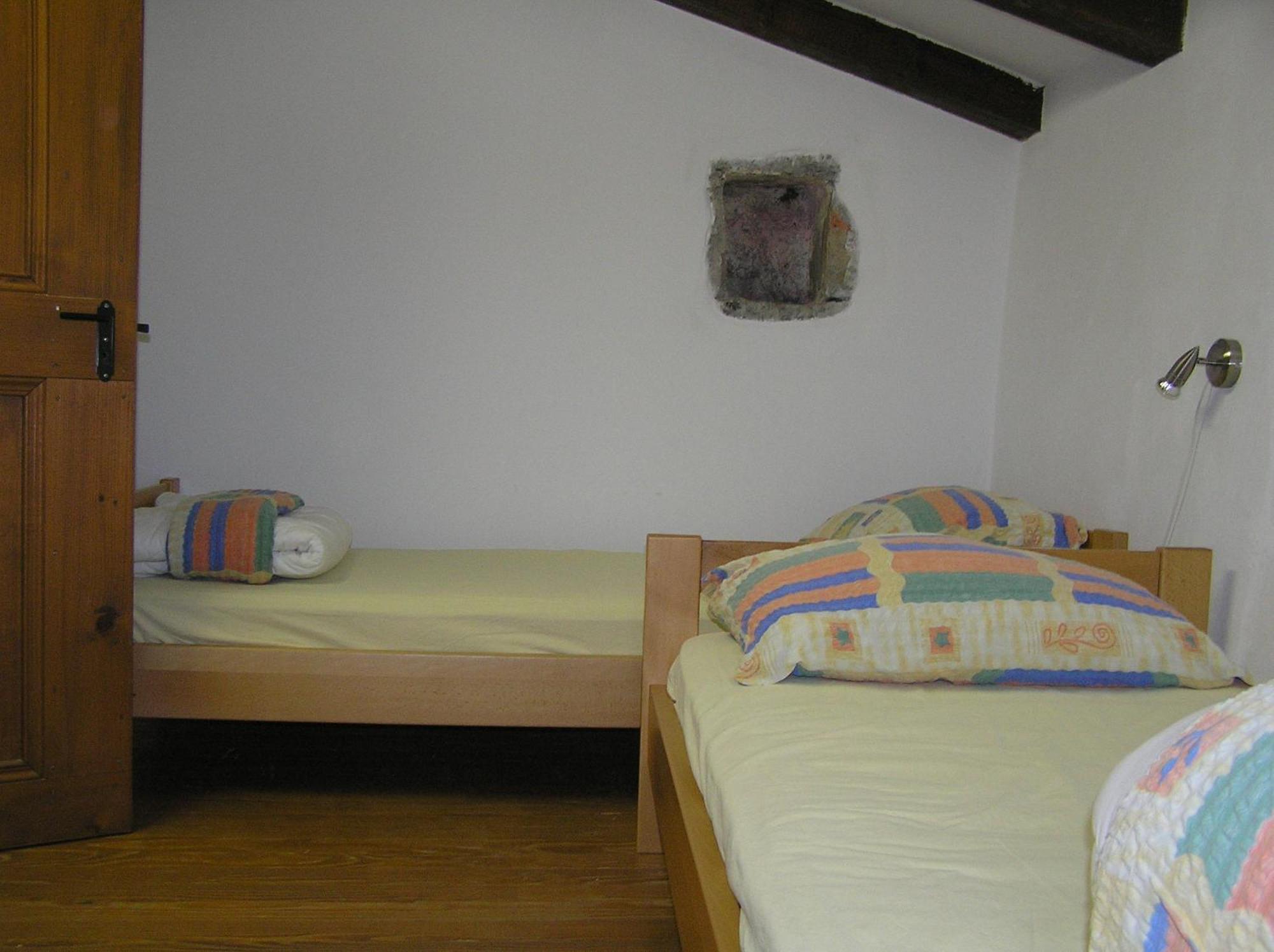Pliskovica Youth Hostel Bagian luar foto